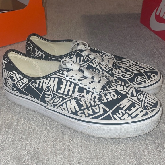Vans Other - Mens Vans Sneaker size 9